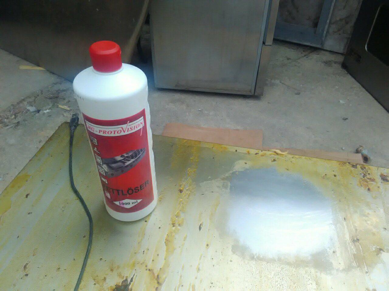 Fettlöser – Индустриски Одмастувач за Кујни и Професионални Површини (1000ml)